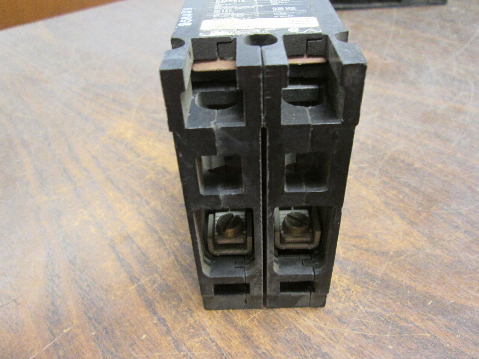 ITE Circuit Breaker E42B015 15A 480V 2P Used