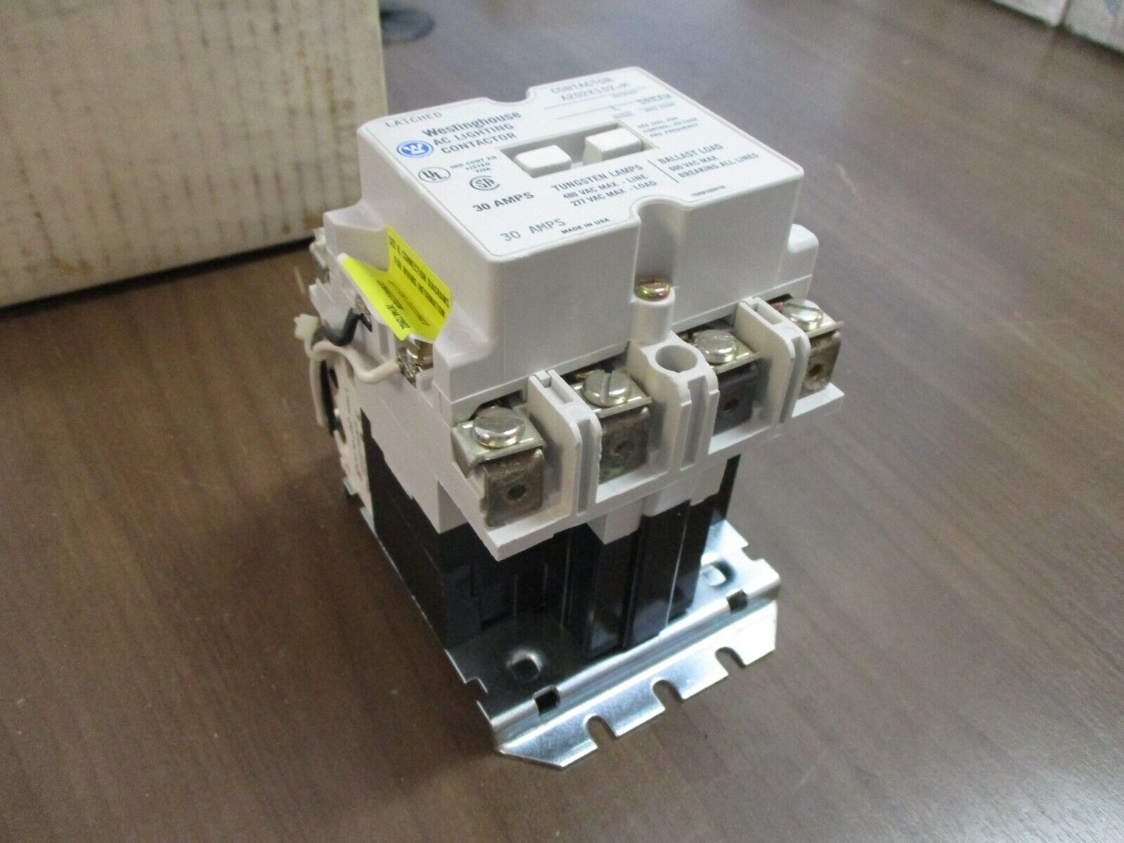 Westinghouse AC Lighting Contactor A202K1DZ-M 277V Coil 30A 600V 3Ph New Surplus