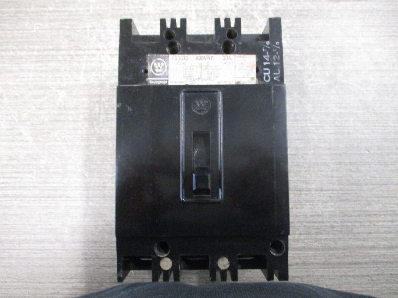 Westinghouse Circuit Breaker FA3030 30A 600V 3P Used