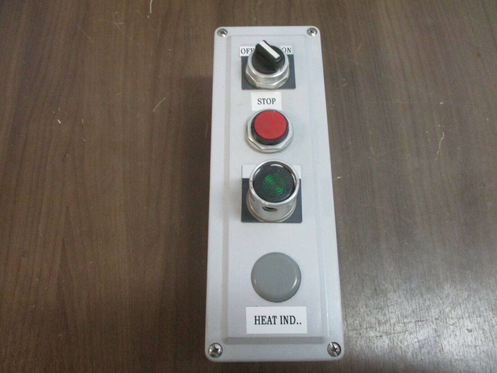 Stahlin Pushbutton Enclosure w/ Buttons CF4PB 4-Position Type 1, 3R, 4X, 6P, 12