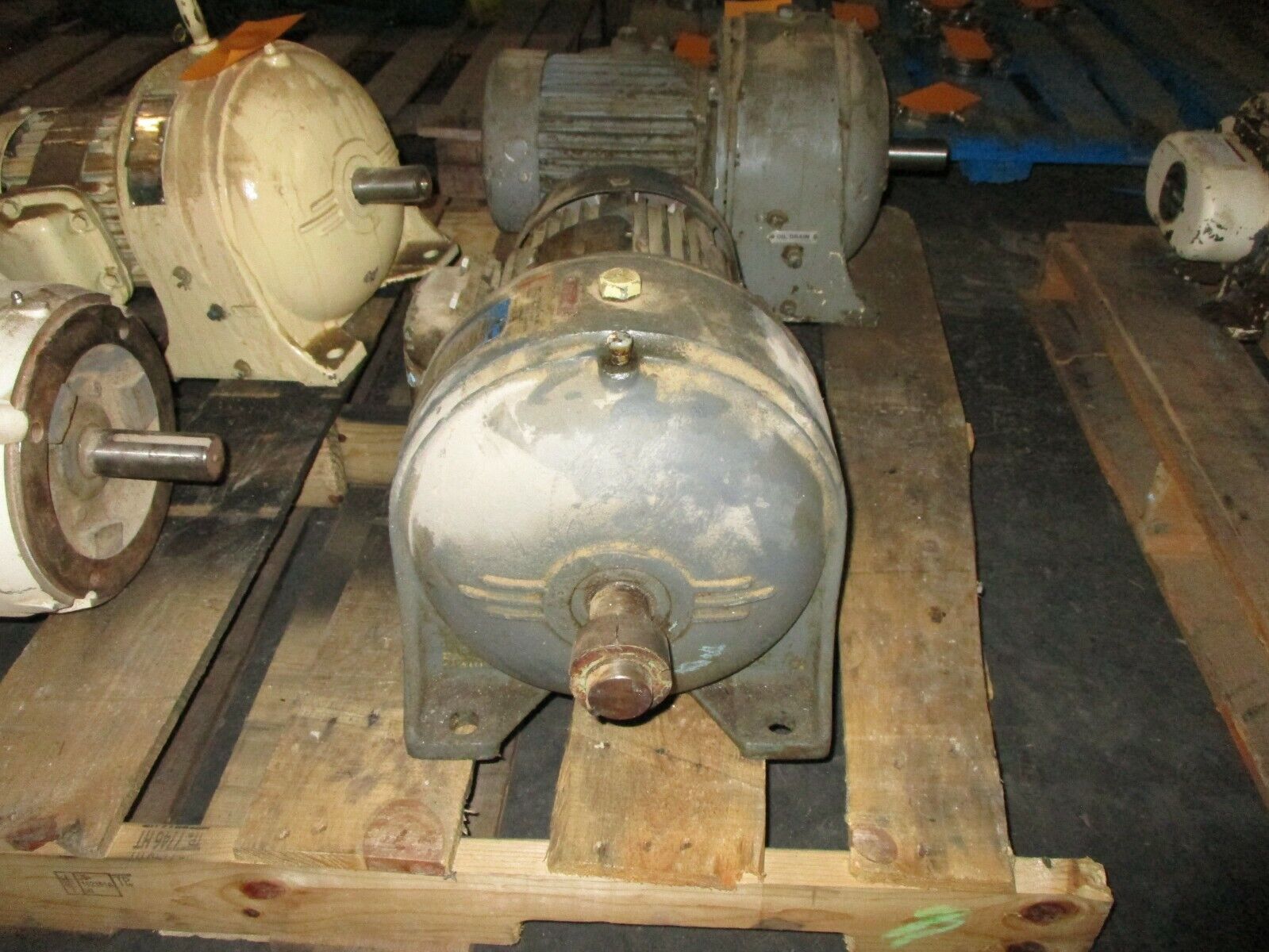 Louis Allis Gearmotor P35/840 2HP 1800RPM Ratio: 17:1 Used