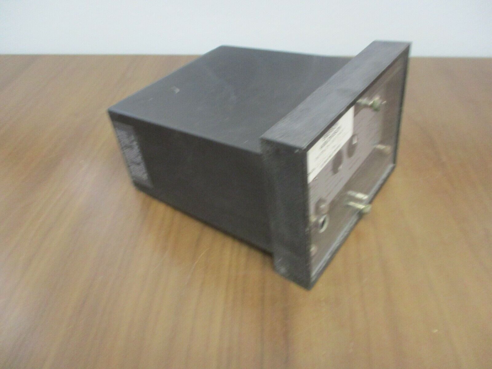 ABB Ground Shield Type GKT Ground Fault Relay 202L2308-UL Control: 24/32VDC Used