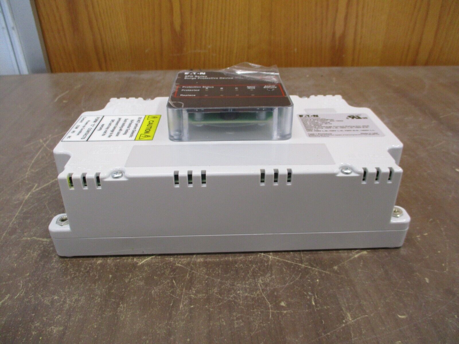 Eaton SPD Series Surge Protective Device SPD100208Y2C 120/208V 60Hz Used