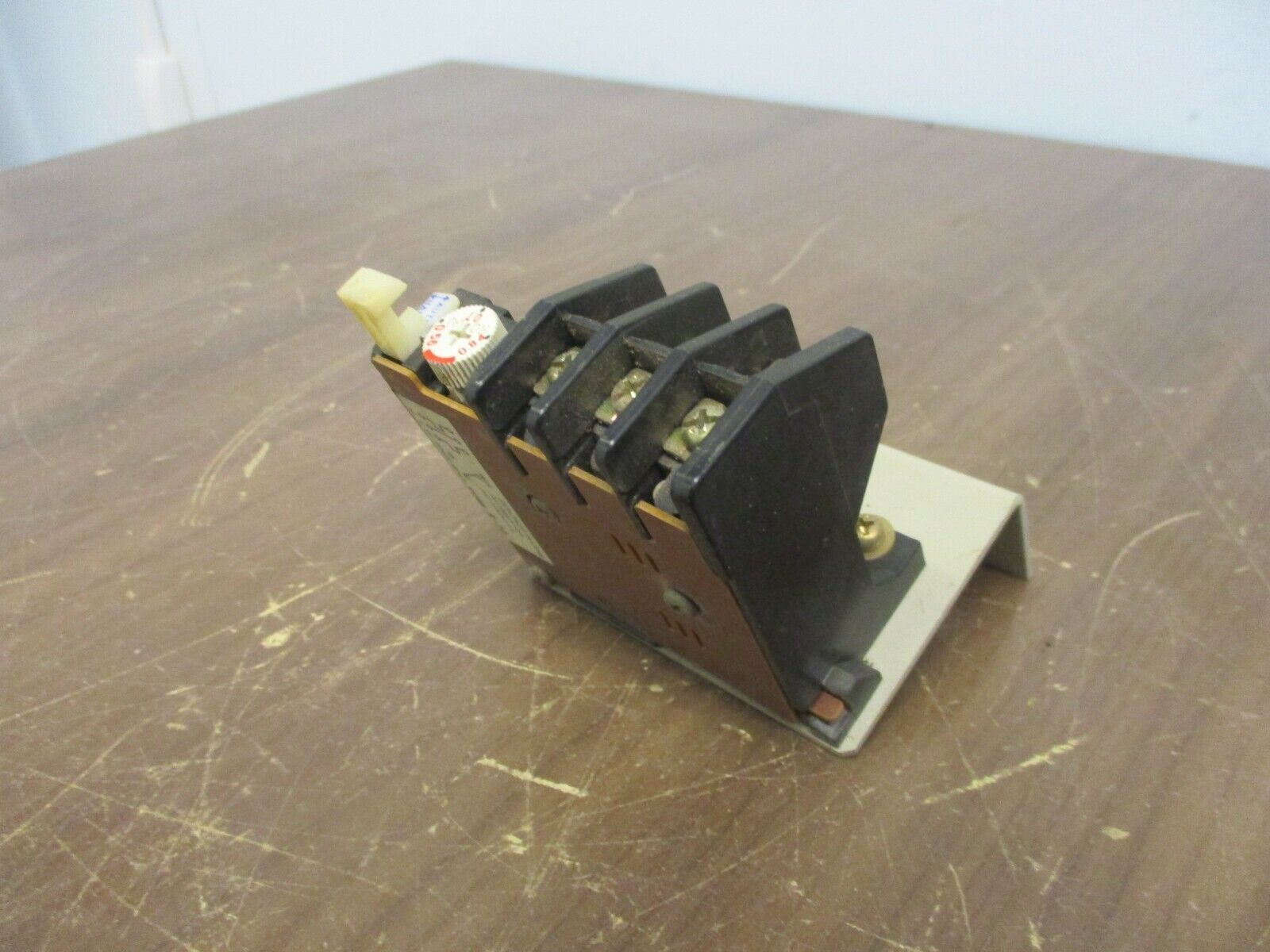 Toshiba Overload Relay R-20 600V 3P Used