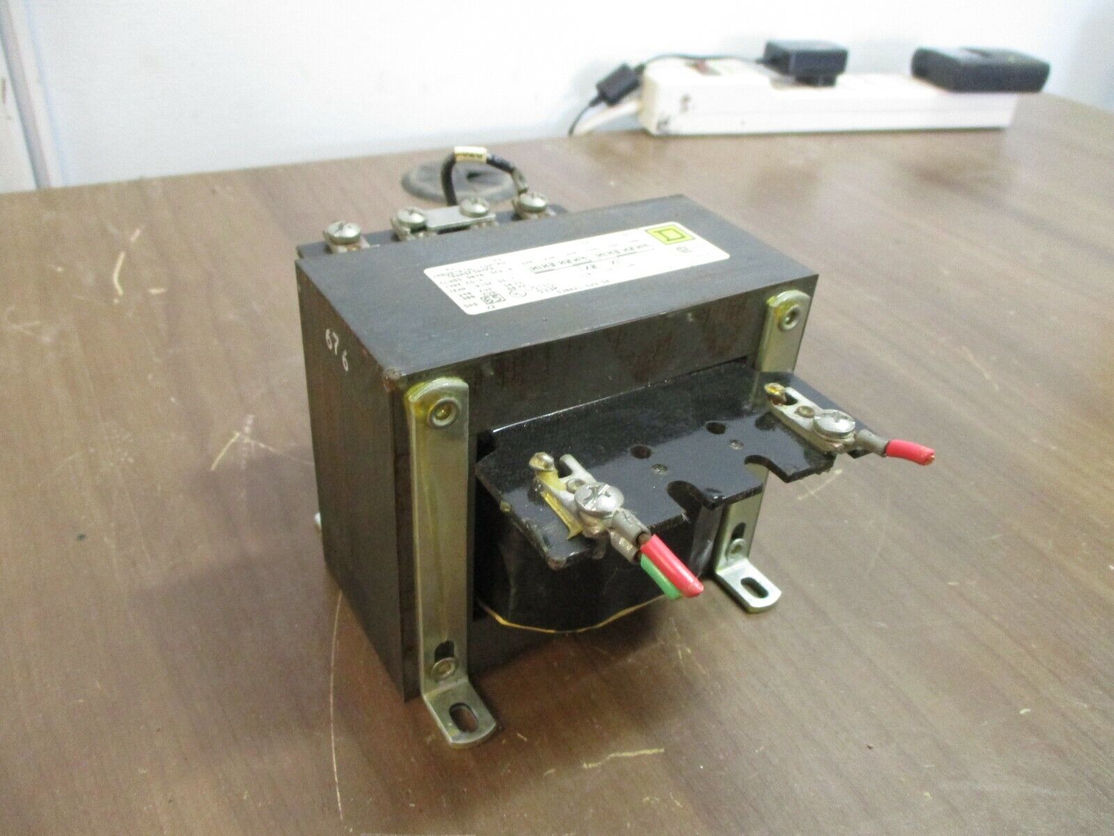 Square D Control Transformer 9070 E0-4 Ser. B 0.300kVA Pri: 240/480V Sec: 120V