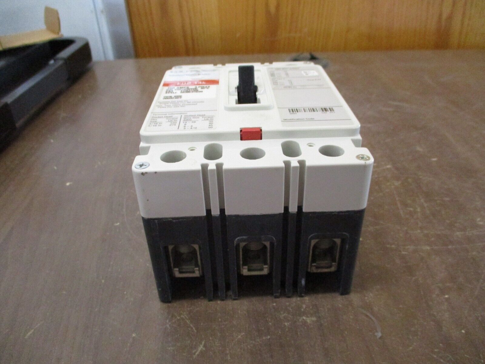 Cutler-Hammer Circuit Breaker FDB3150L 150A 600V 3P New Surplus