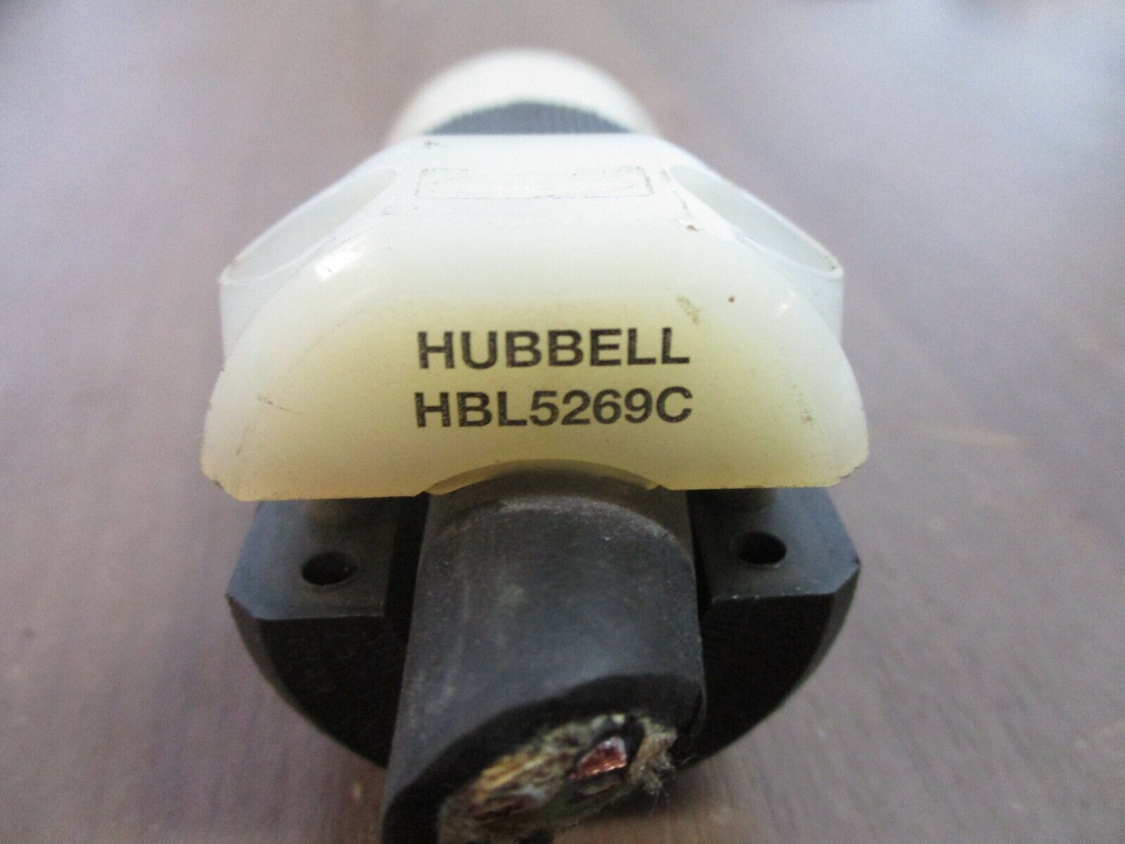 Hubbell Connector HBL5269C 15A 125V *Lot of 2* Used