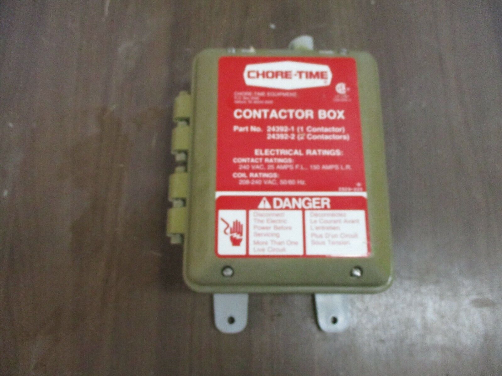 Chore-Time Contactor Box 24392-2 2-Contactor 208-240V Coil 25A 240V Used