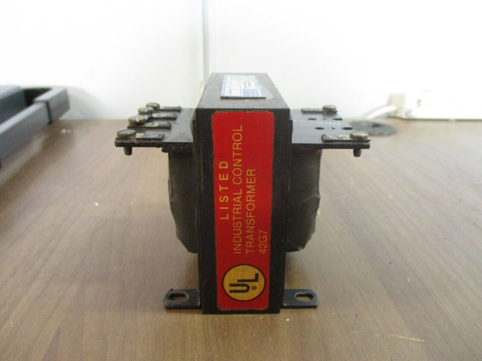 Hevi-Duty Type SMT Control Transformer T250 0.250kVA Pri: 240/480V Sec: 120V