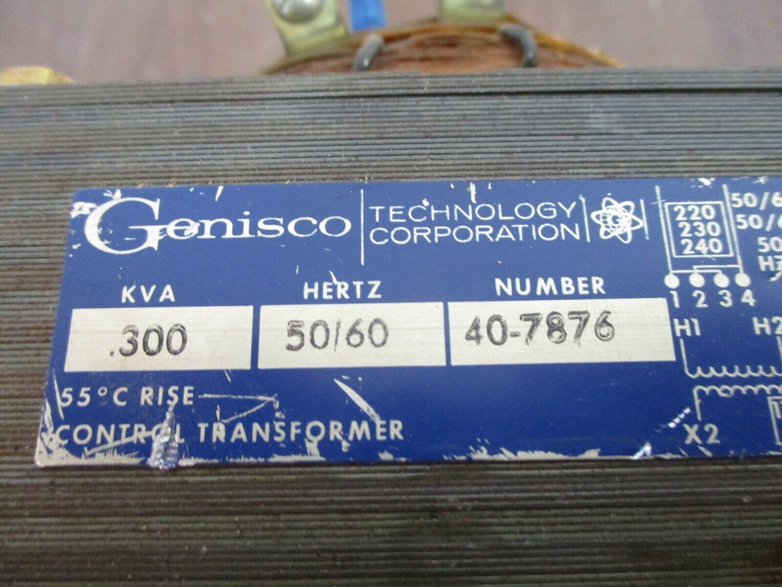 Genisco Control Transformer 40-7876 0.300kVA Pri: 240/480V Sec: 120V 50/60Hz