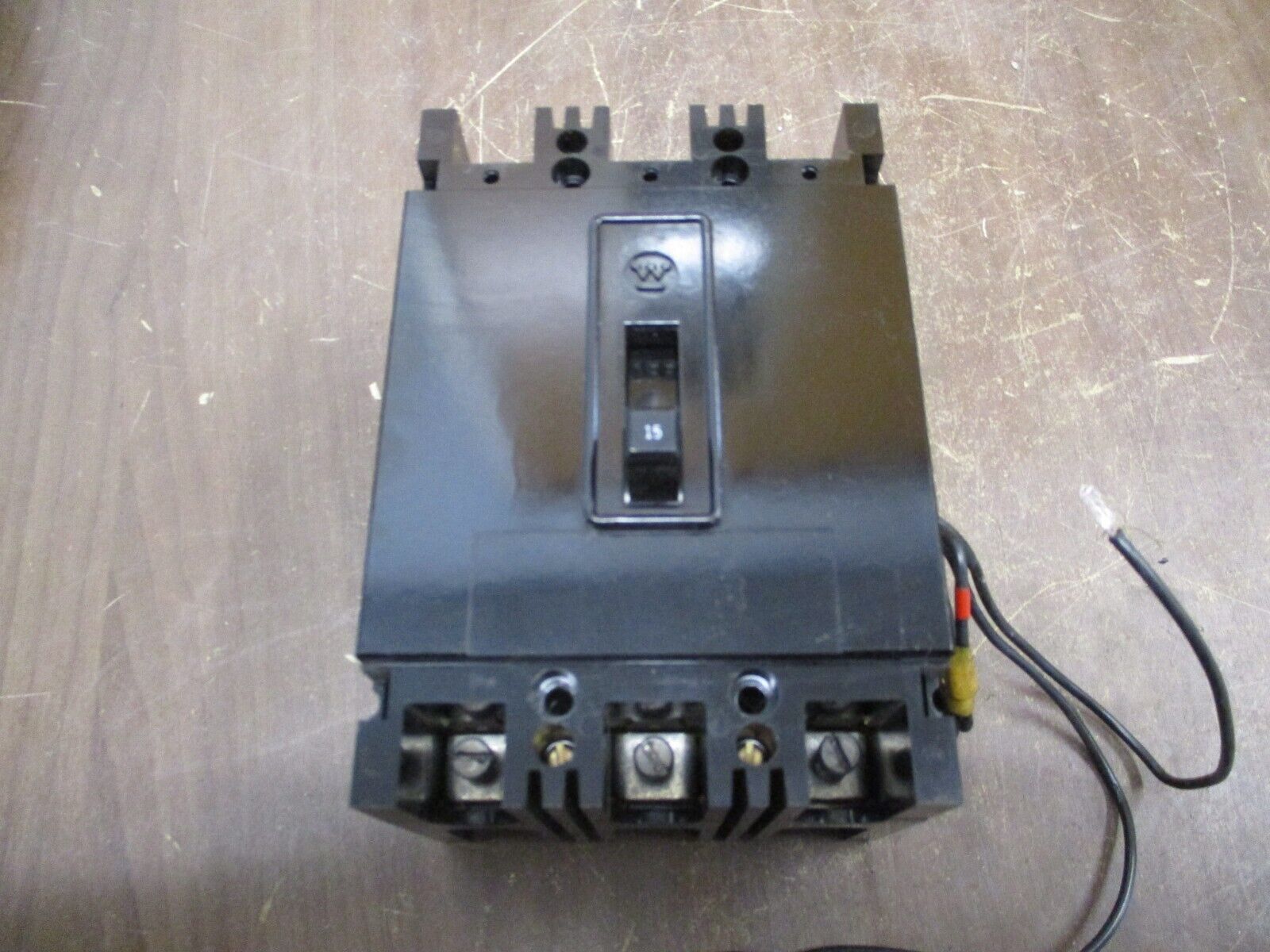 Westinghouse AB De-ion Circuit Breaker 48-E-9589 15A 600V 3P w/ Aux Switch Used