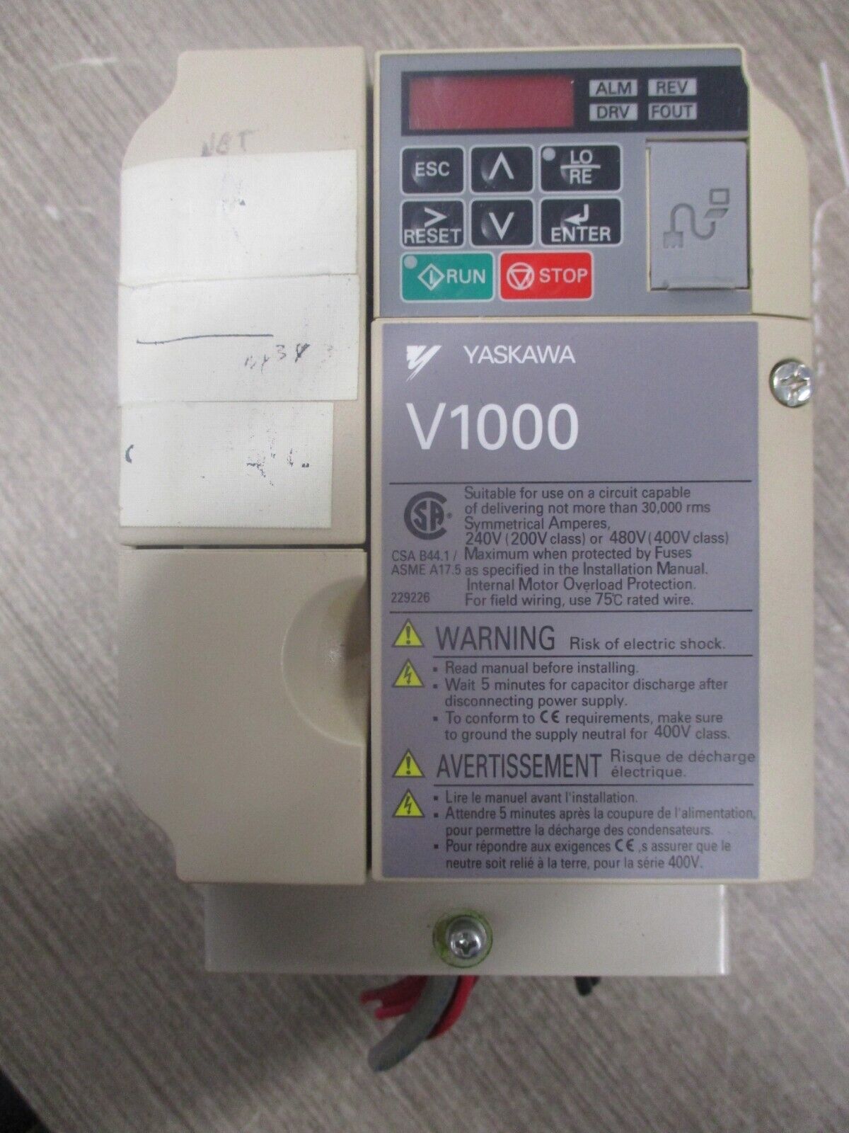 Yaskawa V1000 AC Drive CIMR-VU4A0005FAA Rev.D 3HP 3Ph Input: Output: Used