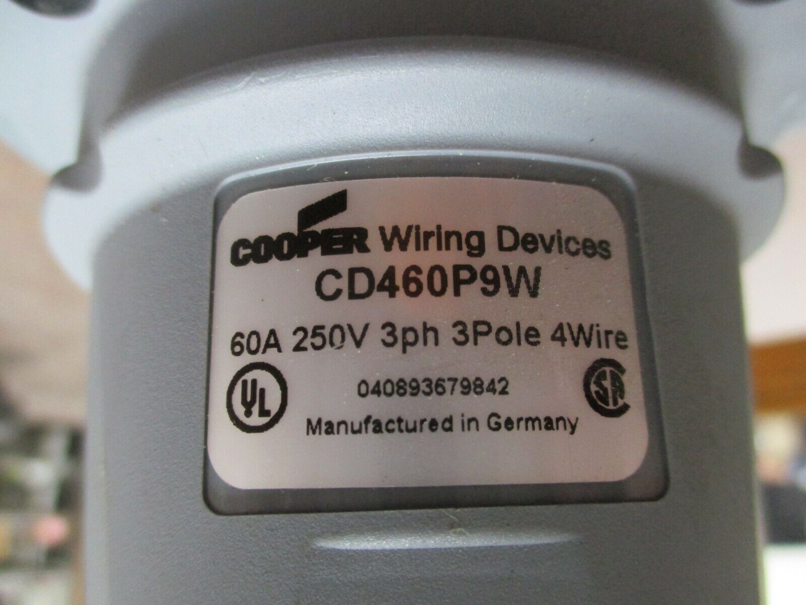 Cooper Plug CD460P9W 60A 250V 3Ph 3P 4W Used