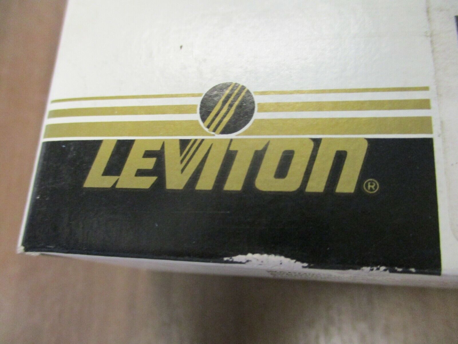 Leviton Receptacle 2620 30A 250V Black *Lot of 2* New Surplus