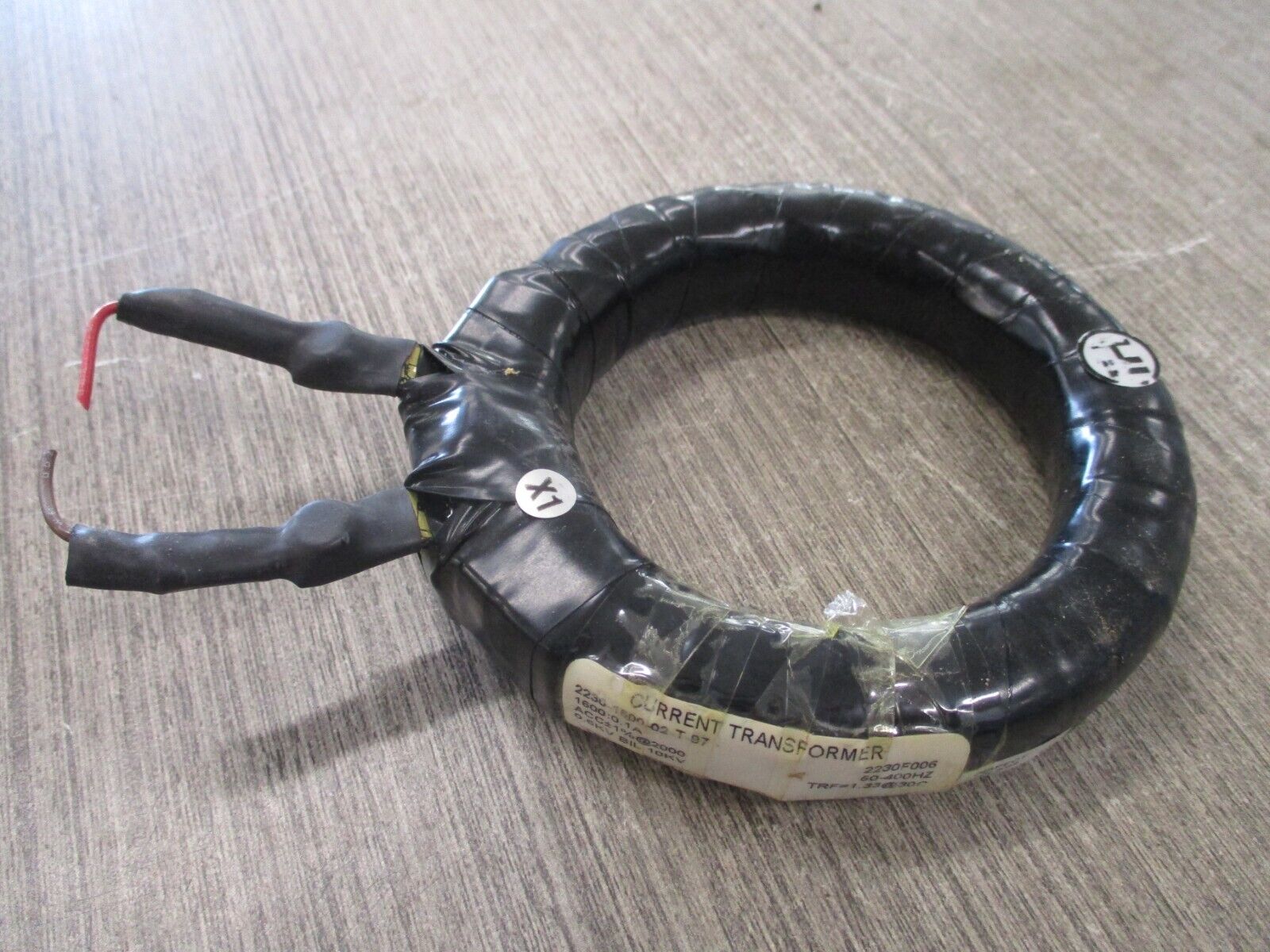 WICC Current Transformer 2230-1600-02-T-97 1600: 0.1A 600V 50-400Hz Used