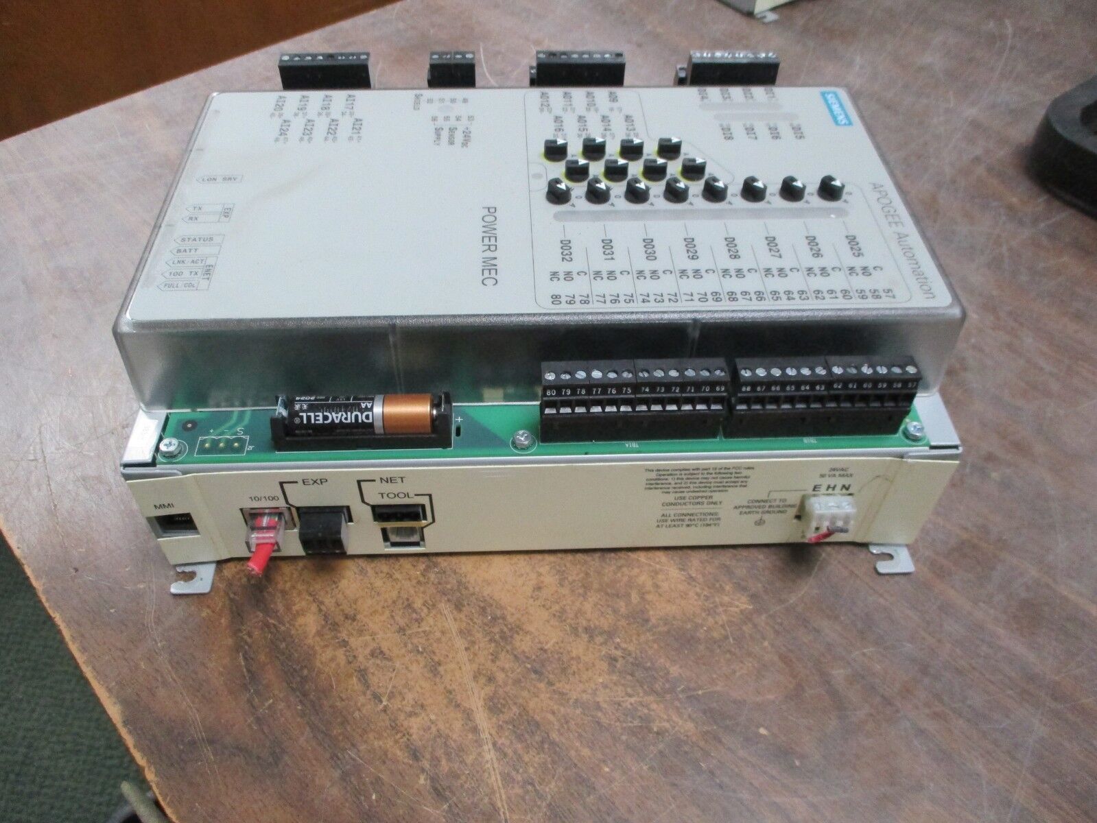 Siemens APOGEE Automation Model 1210 EL Power MEC 549-645 PXM,HOA,ENET,LON Used