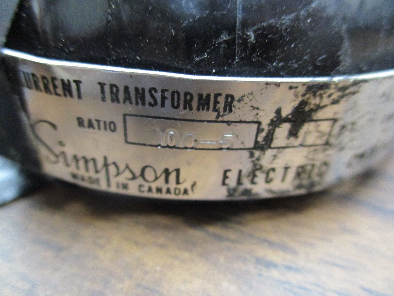 Simpson Current Transformer 1-111297 Ratio 100:5A 50-800Hz Used