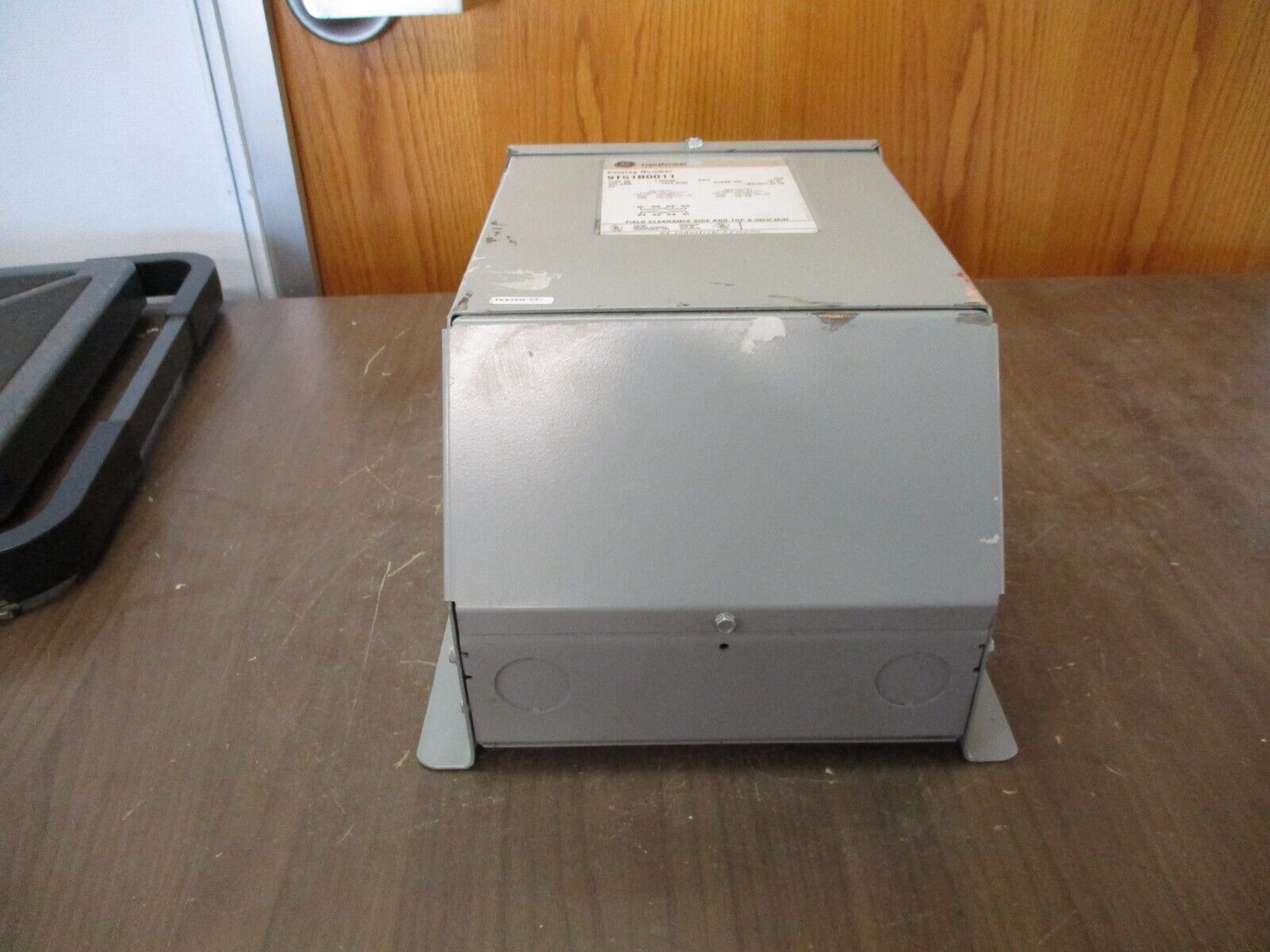 GE Transformer 9T51B0011 1.50 KVA Pri. 240 x 480V Sec. 120 x 240V 1PH 60HZ Used