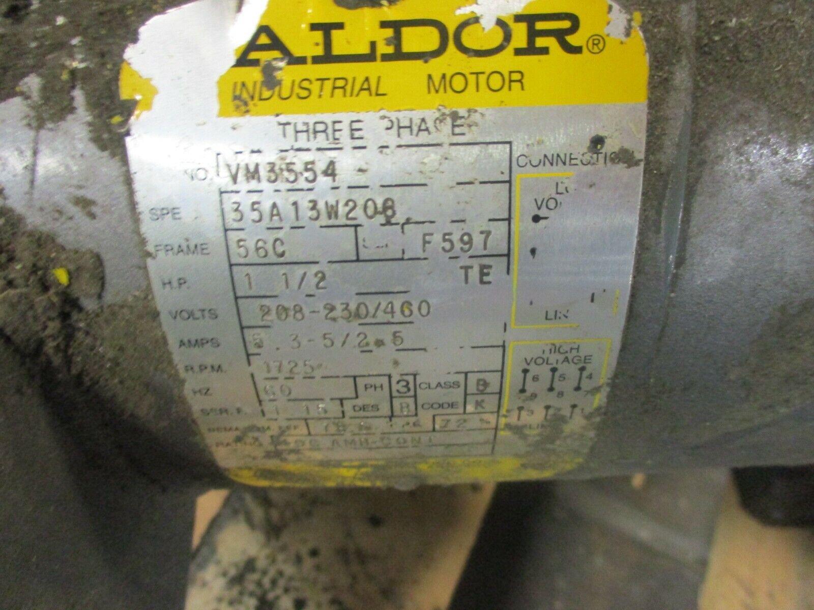 Baldor AC Motor w/ Gear VM3554 1.5HP 1800RPM FR:56C 208-230/460V 5.3-5/2/5A Used