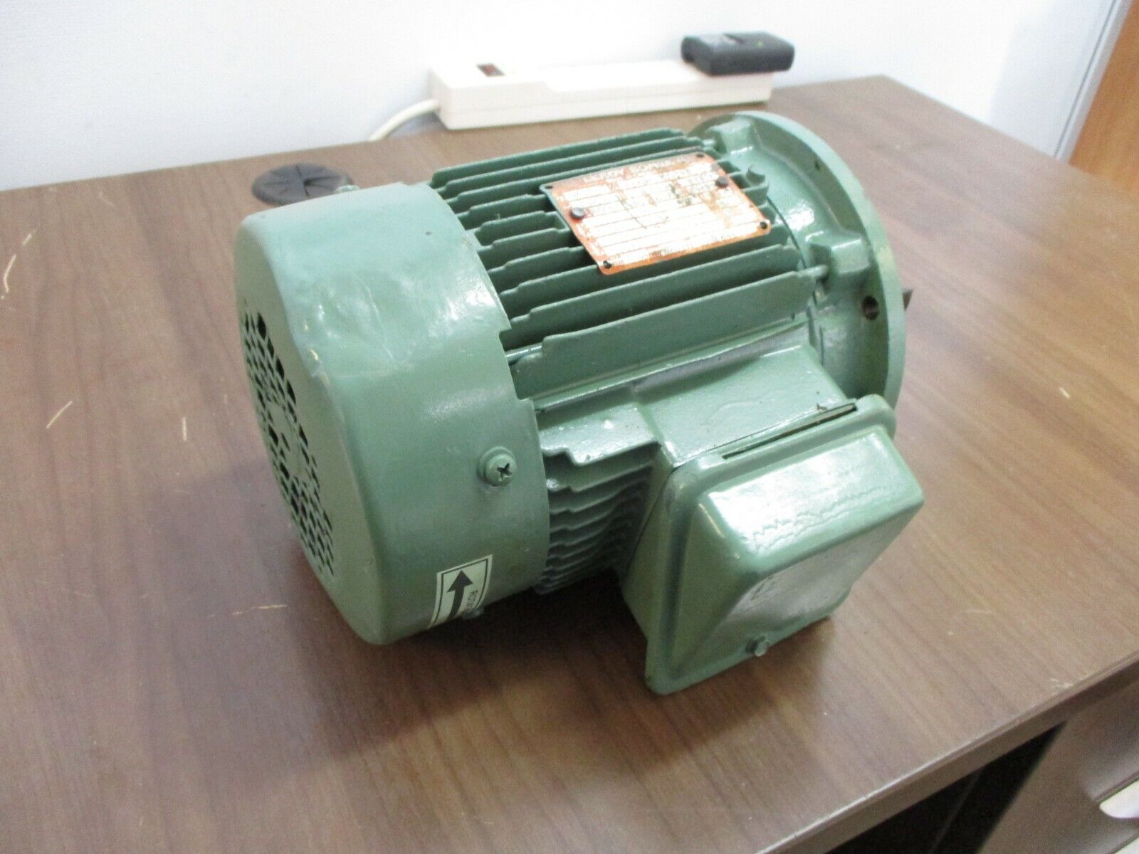 Leroy Somer Motor B22GV30QSTVA 2HP 3600 RPM 200/230/460V 5.9/5.7/2.85A 3Ph Used