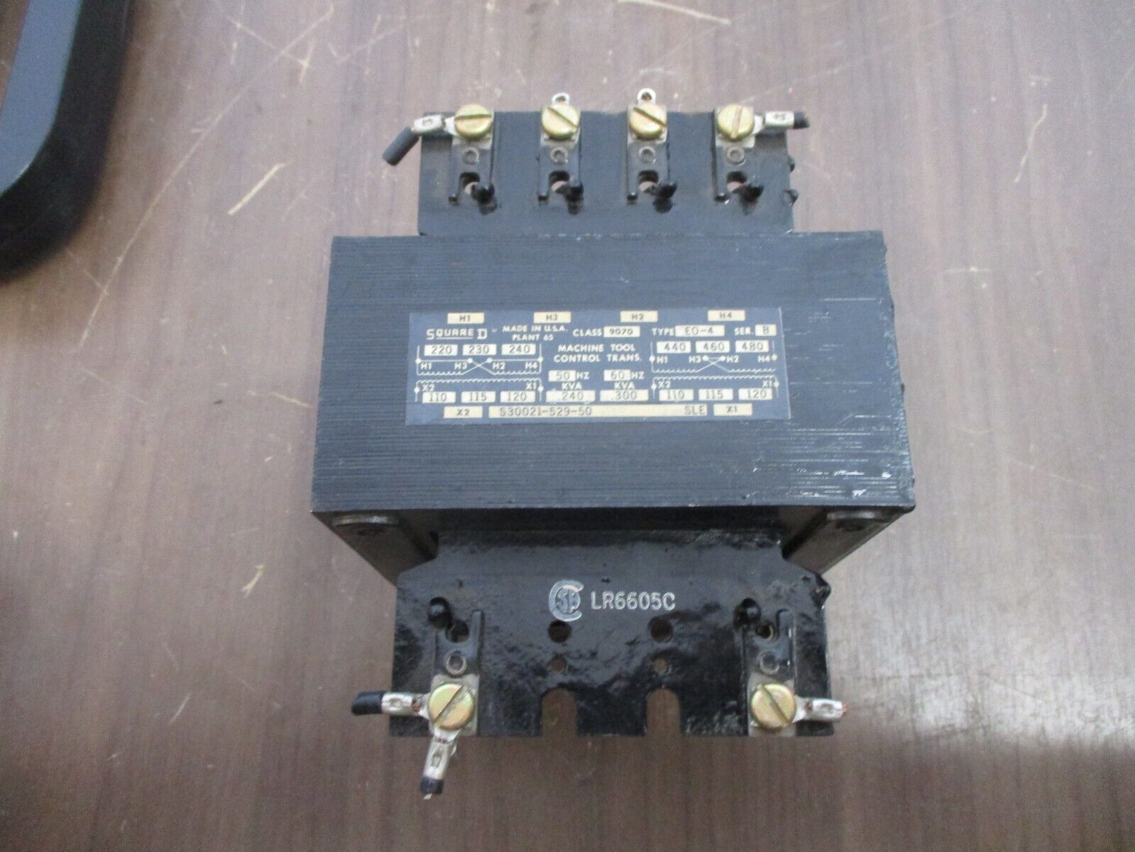 Square D Control Transformer 9070 E0-4 0.300KVA Pri: 240/480V Sec: 120V Used