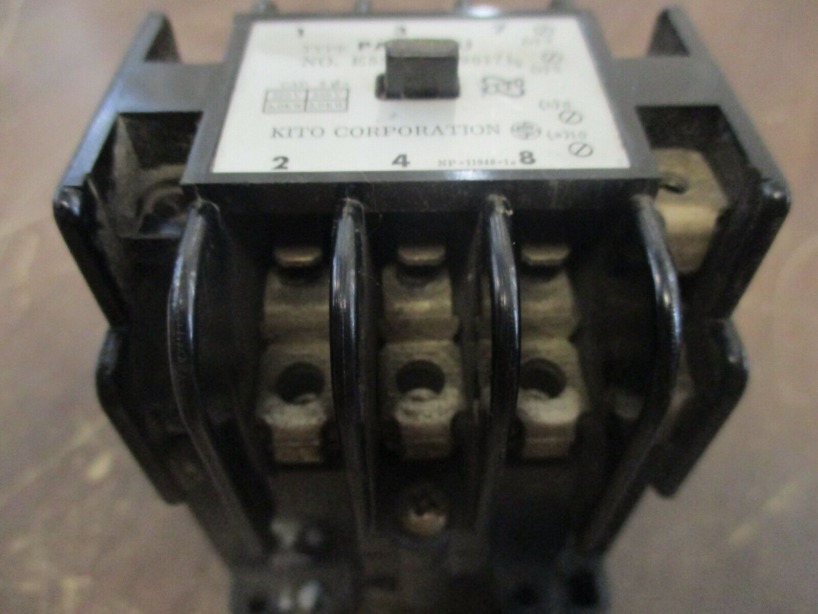 Kito Contactor PAK-20U 50-55V Coil 3.0kW 220/550V 3Ph Used *No Terminal Screws*