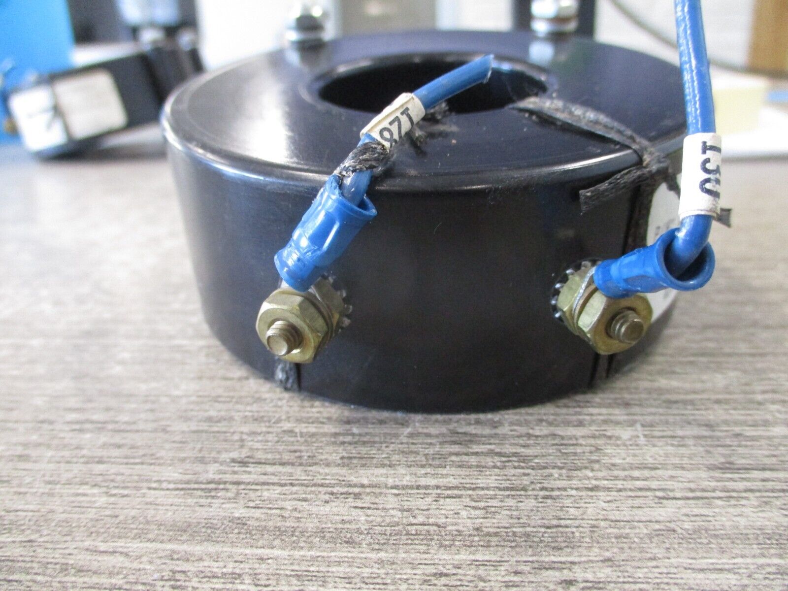 WICC Current Transformer DE150T Ratio 150:5A 50-400Hz Used