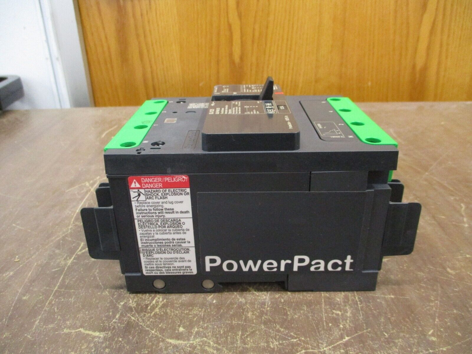 Square D PowerPact BJ125 Circuit Breaker BJF46125 125A 600V 4P Used