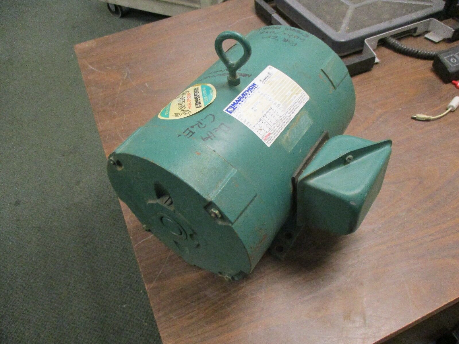 Marathon AC Motor E718 1½HP 1470/1760RPM Frame: 182T Encl: DP Used