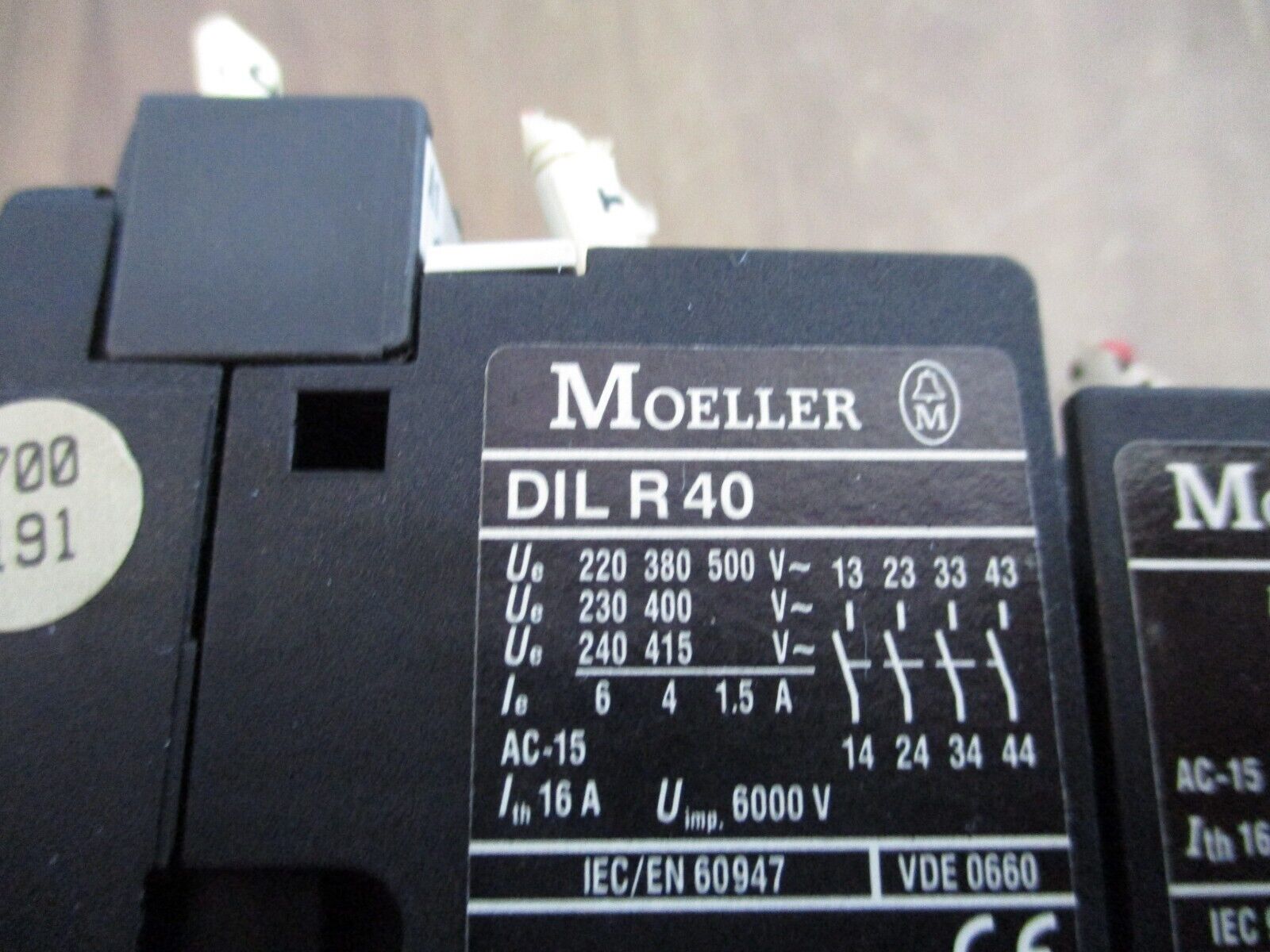 Moeller Contactor DIL R40 120V Coil 15A 600V w/ Aux Contact Block Used