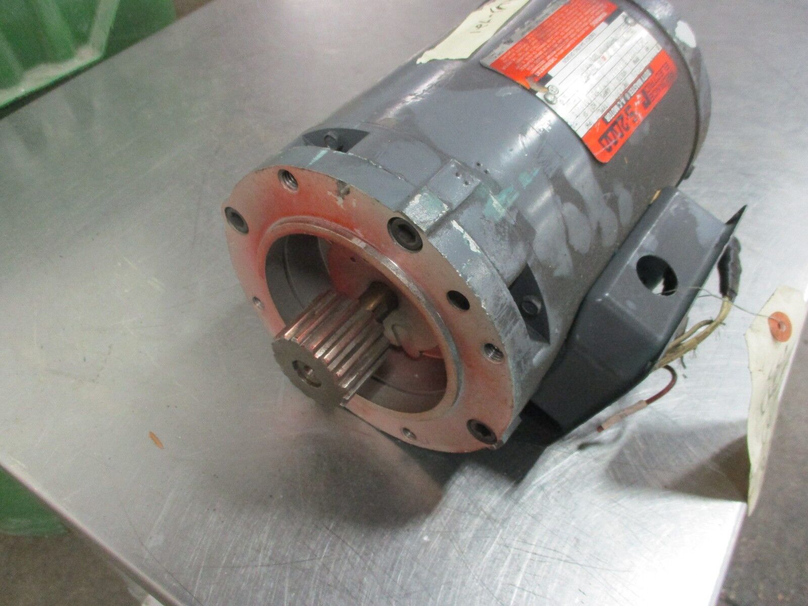 Reliance Duty Master AC Motor B79B3127M-VZ 1/2HP 1800RPM FR:FB56C 230/460V Used