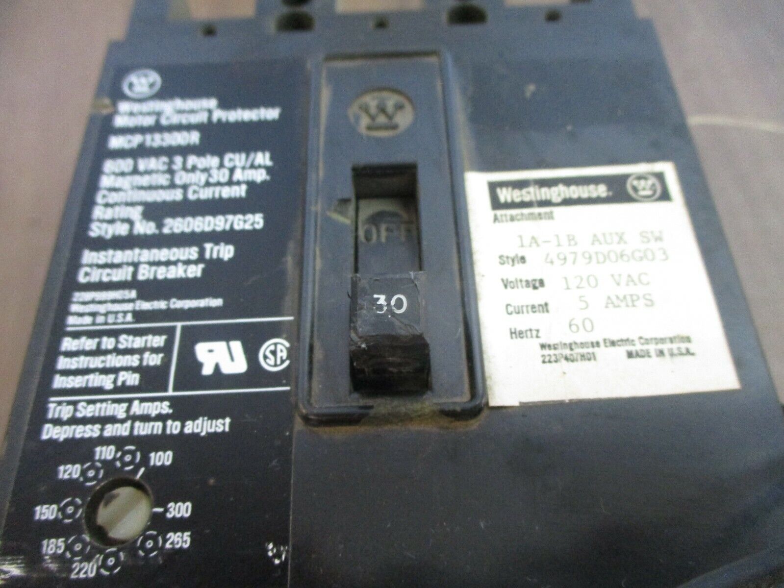 Westinghouse Circuit Breaker w/ Aux MCP13300R 30A 600V 3P Used