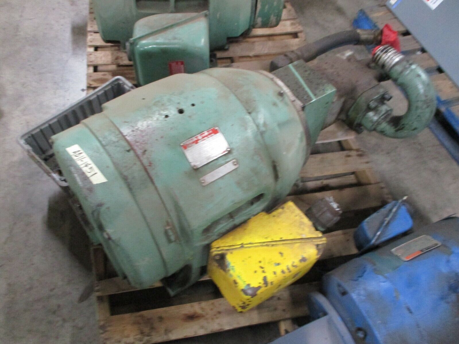 Vickers Vane Pump w/ Motor 4520V 50A 51 50HP 1200RPM 230/460V 120/60A Used