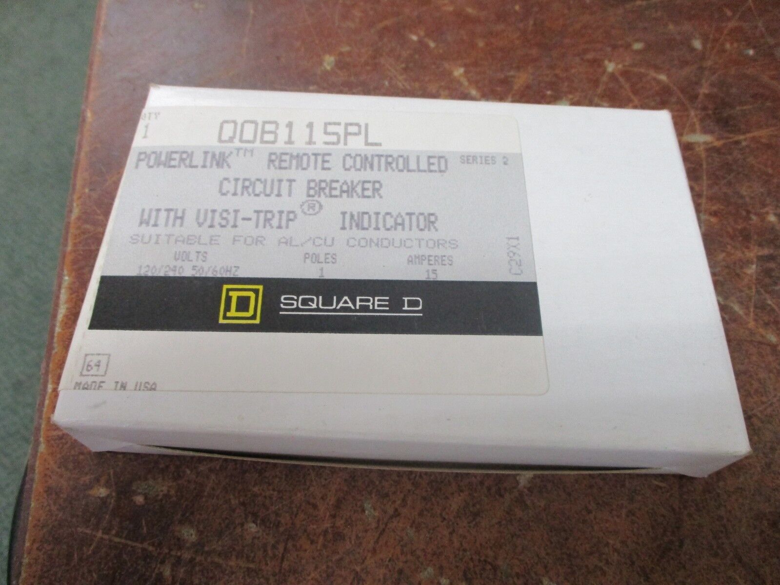 Square D Powerlink Remote Controlled Circuit Breaker QOB115PL 120/240V 50/60Hz