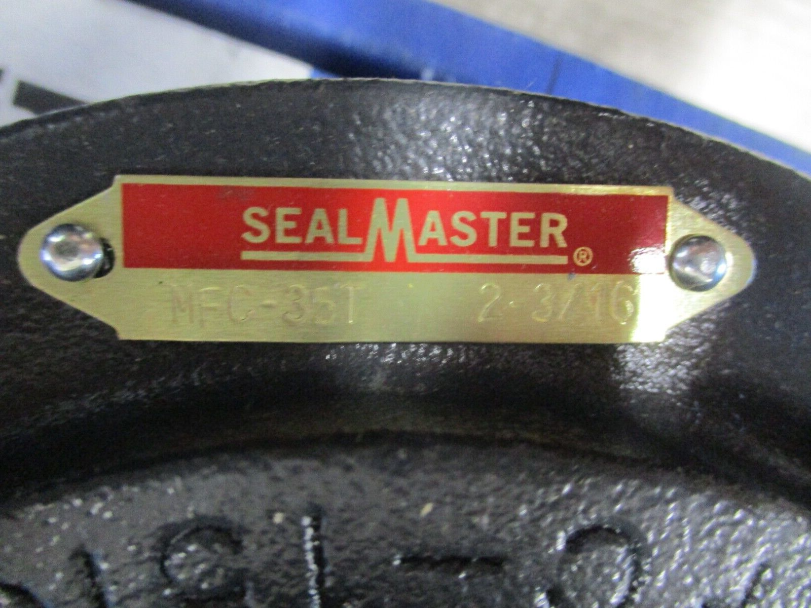 SealMaster Skwezloc Gold Line Bearing MFC-35T 2 3/16" New Surplus