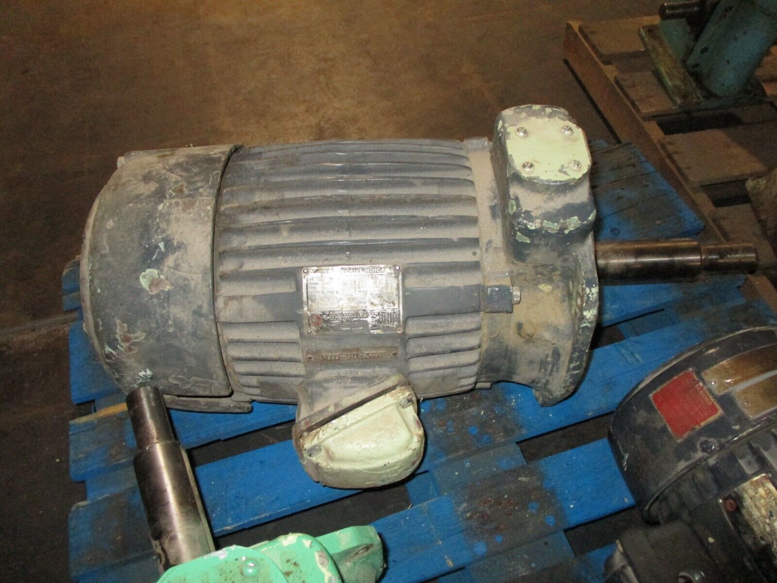 US Motors Varidrive Motor VEVEV 10HP 1800RPM 3Ph 208-220/440V 16.55/33.1/35.0A