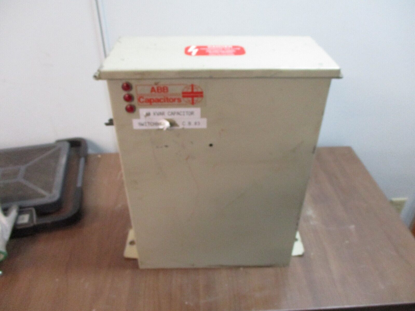 ABB Capacitor C486D40-3FI 40kVAR 480V 3Ph 60Hz Type 12 Enclosure Used