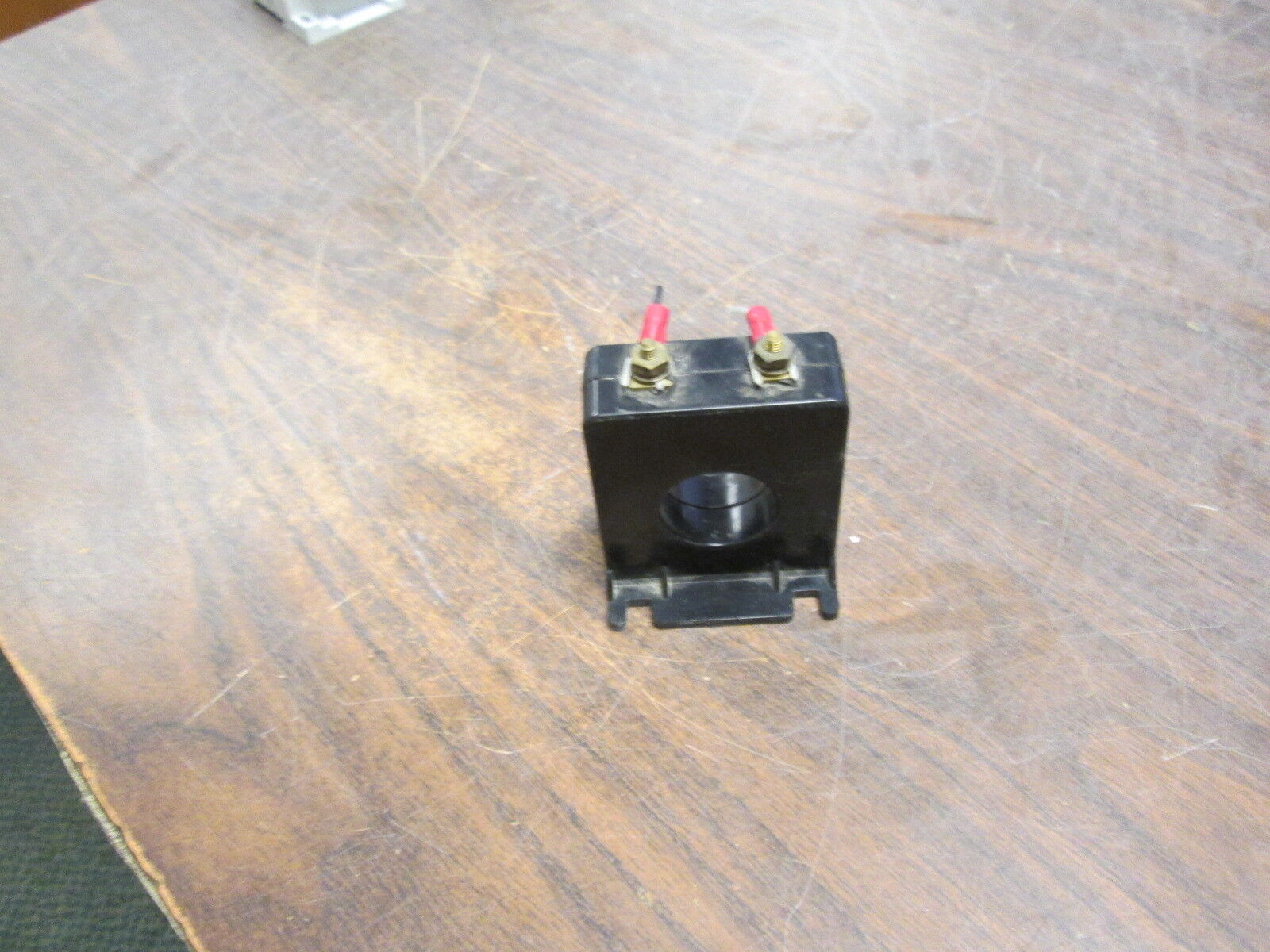 Instrument Transformers Current Transformer 2 SFT-201-0.2 Ratio 200:0.2A 600V