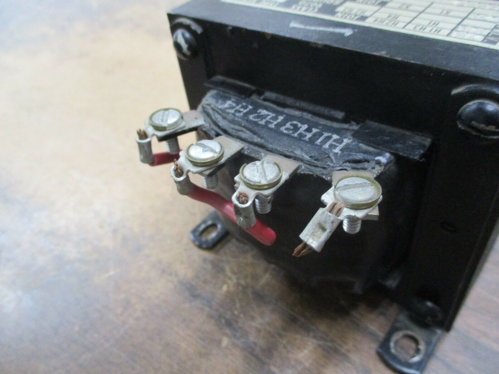 Square D Transformer 9070 E0-3 Ser. A 150VA Pri: 240/480V Sec: 24V Used