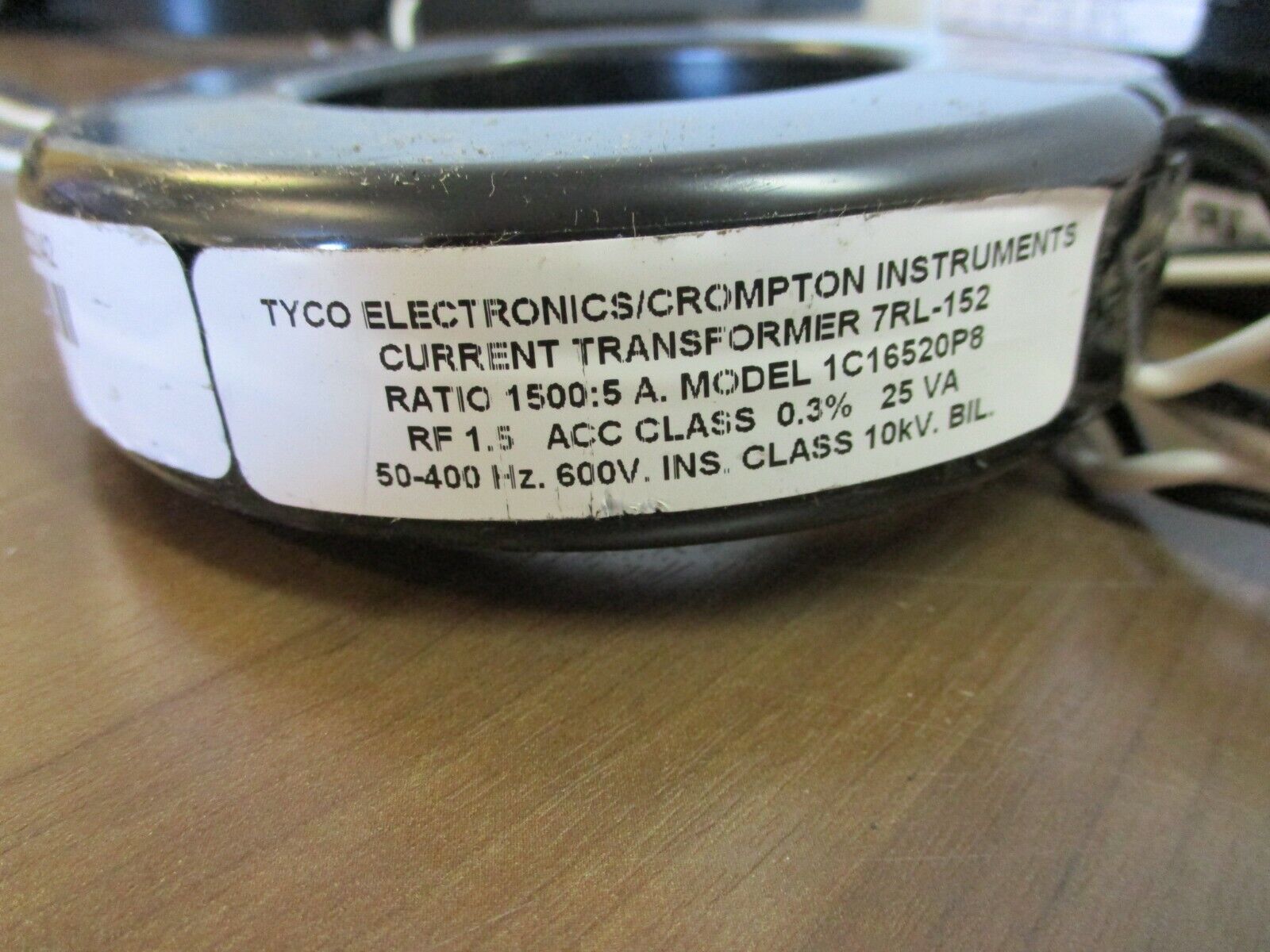 Tyco/Crompton, Model 1C16520P8 Current Transformer, part #:7RL-152, used