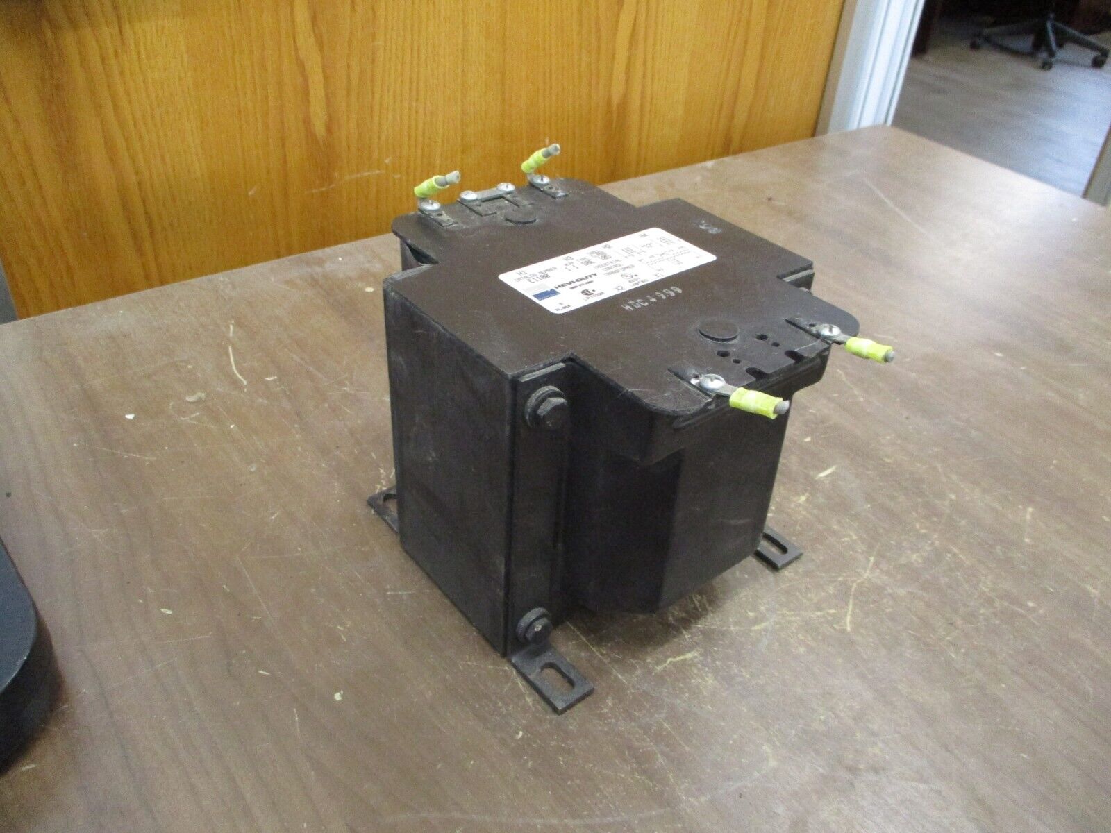 Hevi-Duty Control Transformer E1100 1.1KVA Pri 240/480V Sec 120V Used