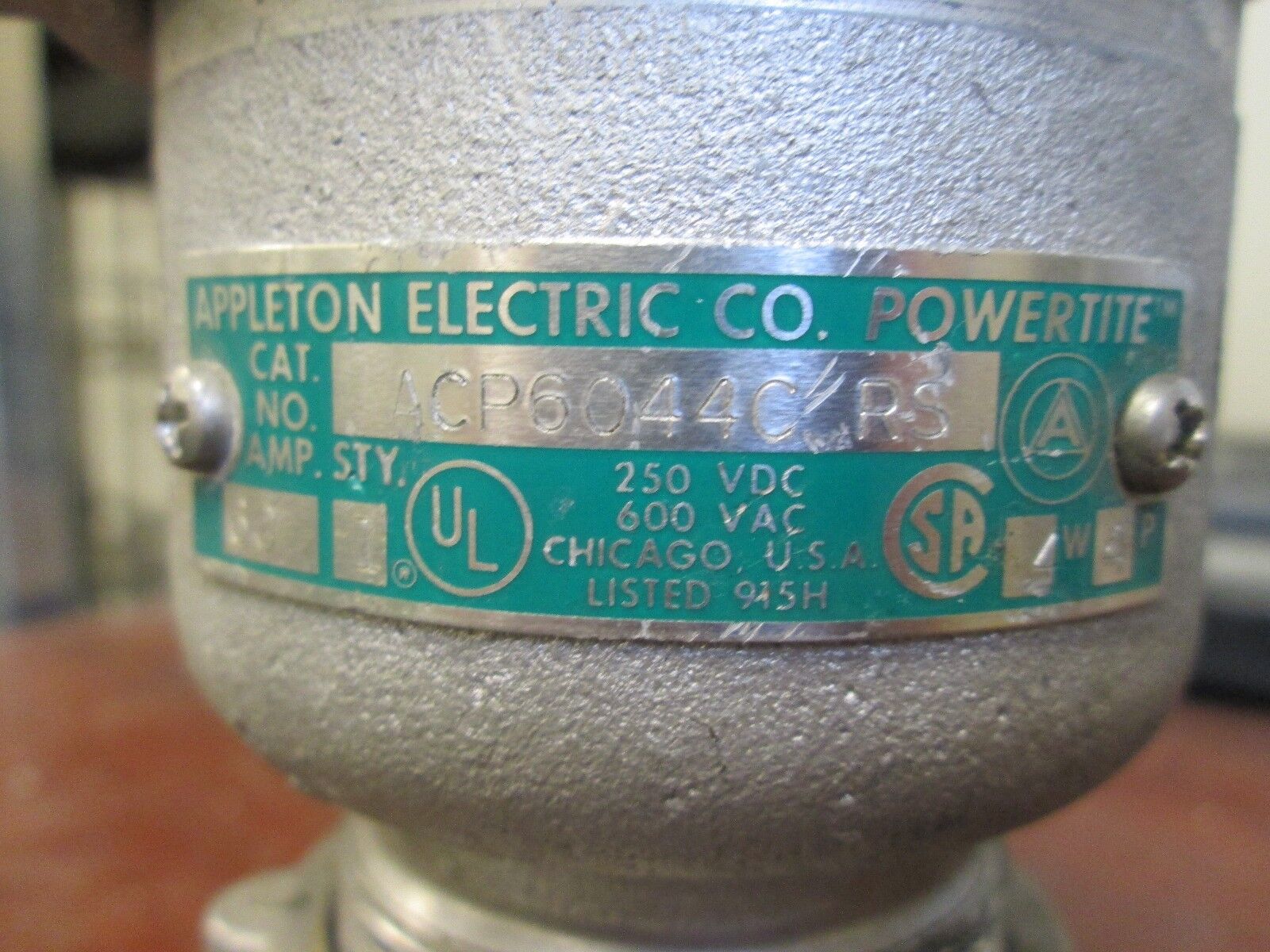 Appleton Receptacle ACP3044CRS 60A 600V 4W 4P Used