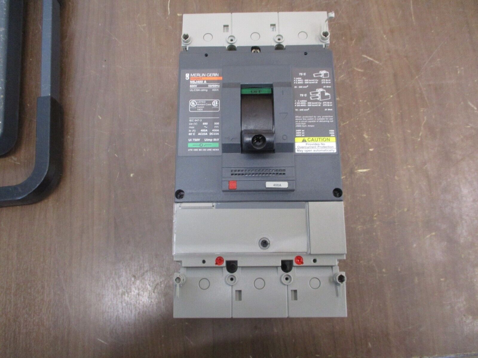 Merlin Gerin Circuit Breaker NSJ400A 400A 600V 50/60Hz Used