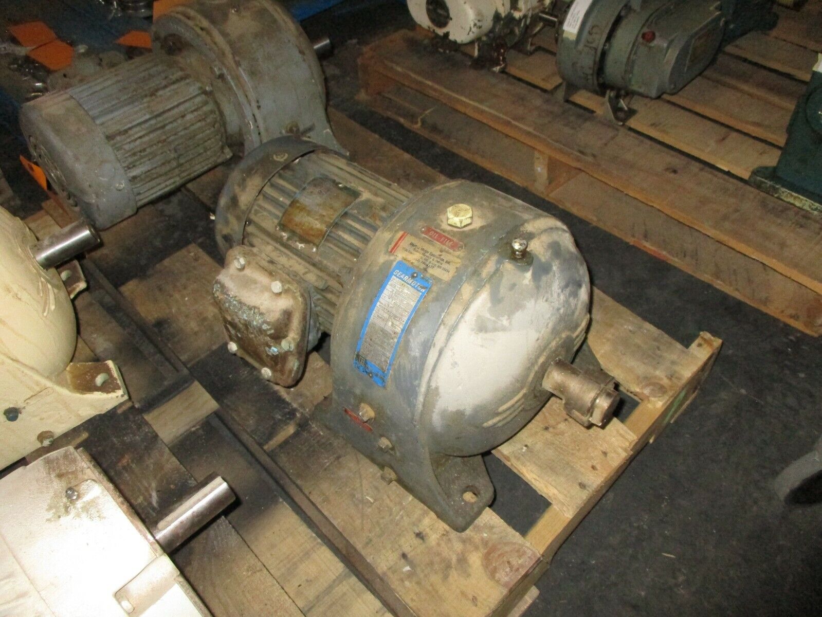 Louis Allis Gearmotor P35/840 2HP 1800RPM Ratio: 17:1 Used