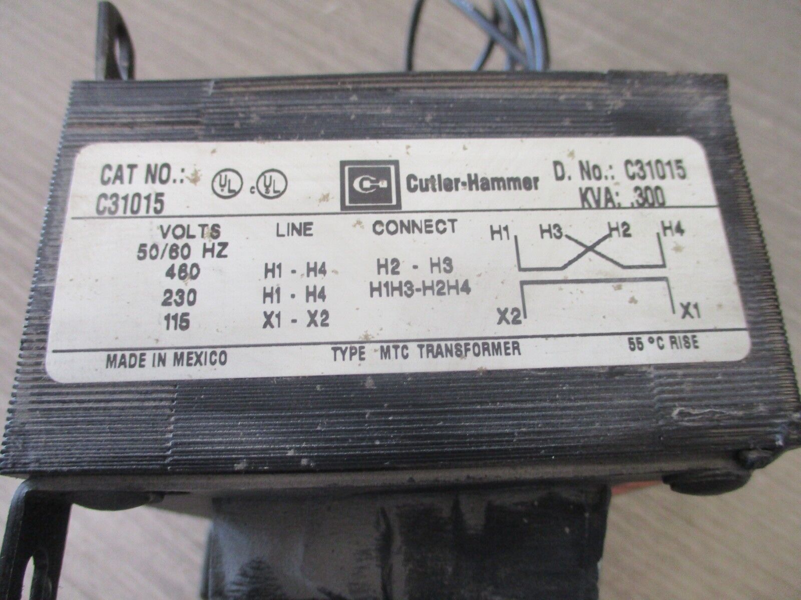 CUtler-Hammer Type MTC Transformer C31015 0.300KVA 50/60HZ Used.