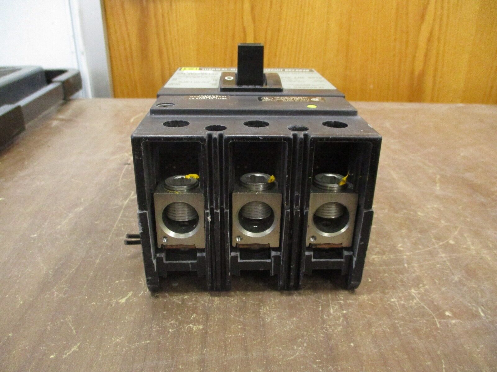 Square D Circuit Breaker KAL361256139 125A 600V 3P Used