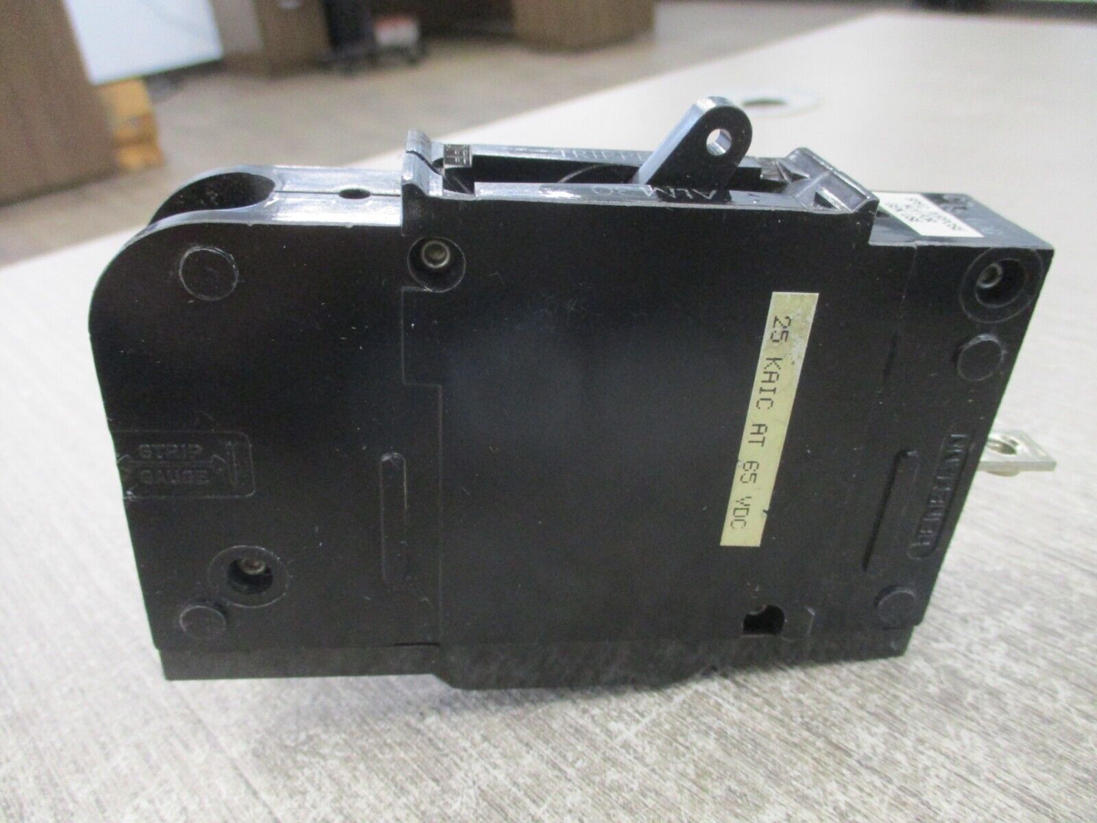 Heinemann Circuit Breaker CD1-H9-DU-0030 30A 65VDC 1P Used