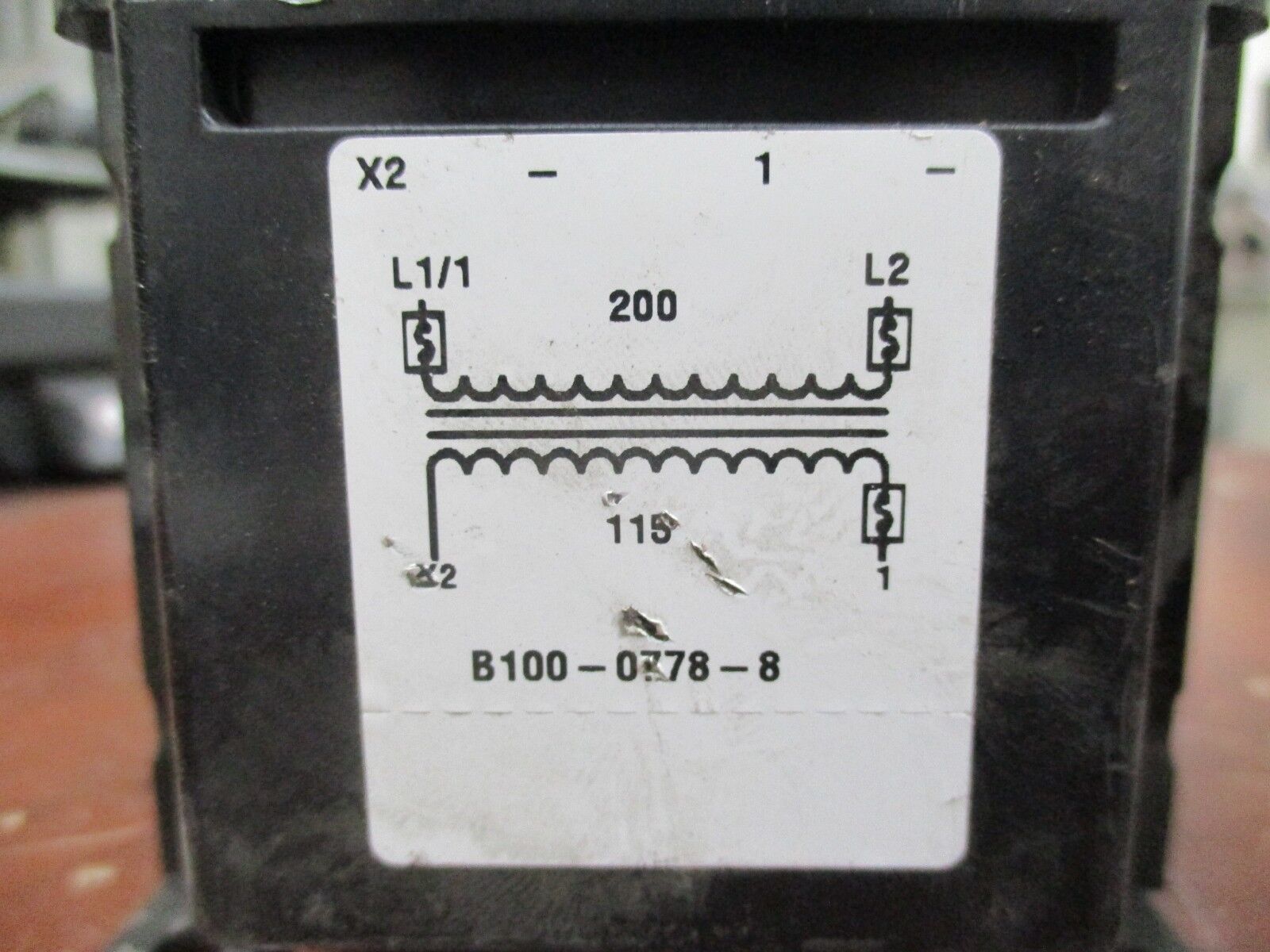 Siemens Transformer 25-213-101-013 100VA Pri: 200V Sec: 115V 50/60Hz Used