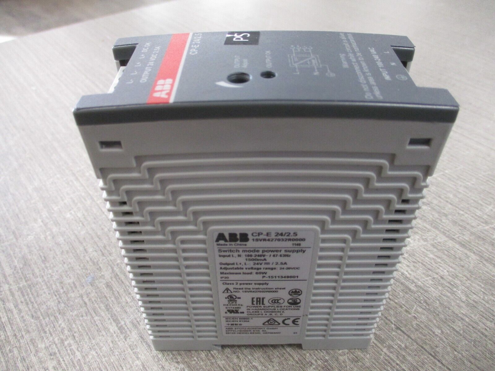 ABB CP-E 24/2.5 Power Supply 1SVR427032R0000 60W Used