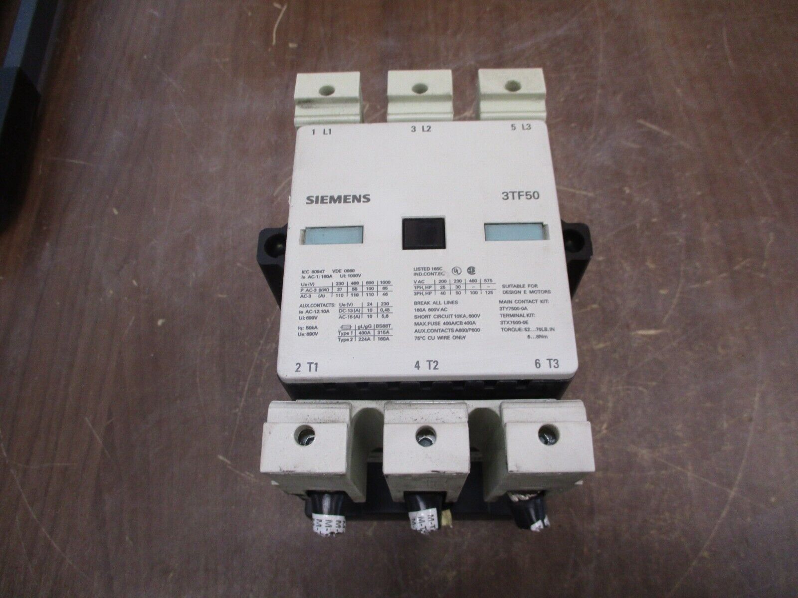 Siemens Contactor 3TF5022-0AK6 120V Coil 160A 600V Used